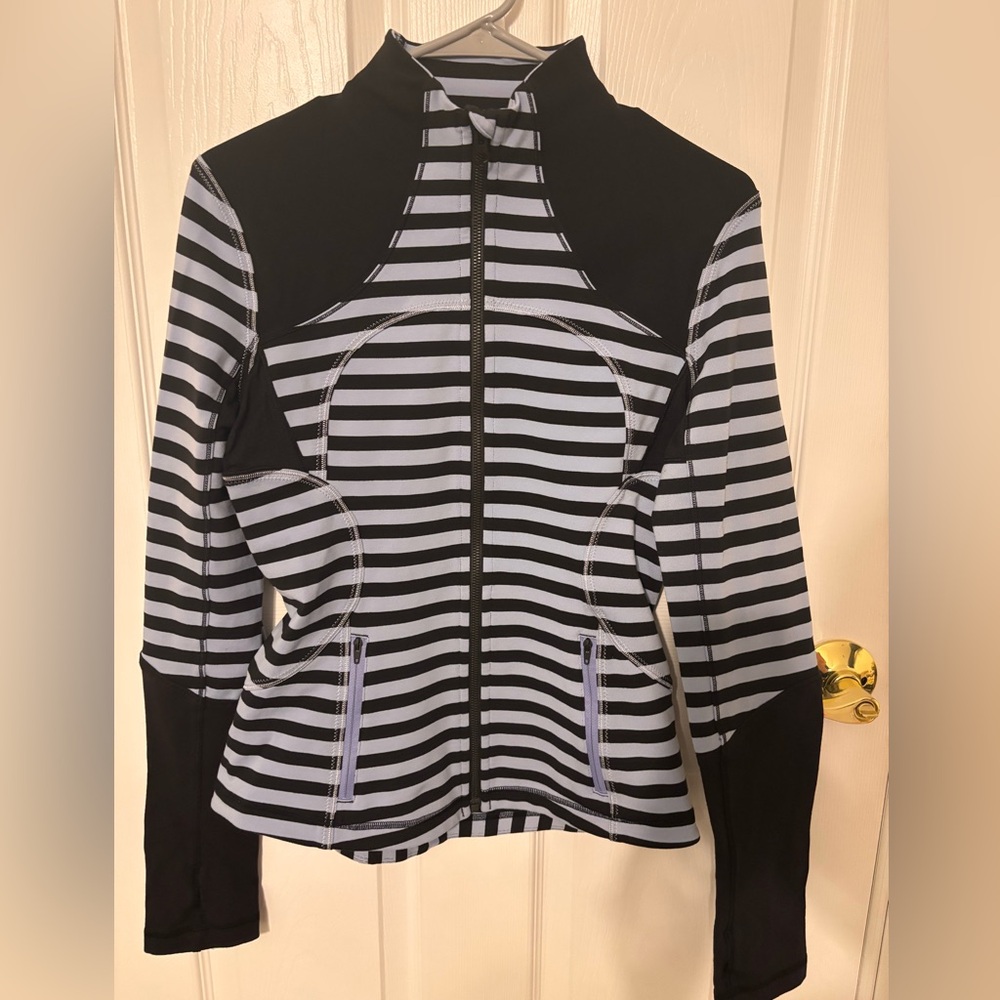 Lululemon Define Jacket size 6